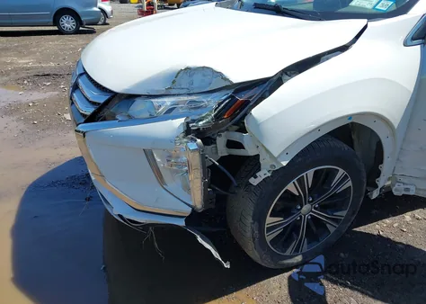 2020 Mitsubishi Eclipse Cross Se 1.5T Awc/Sel 1.5T Awc from USA, damaged, VIN JA4AT5AA2LZ016548